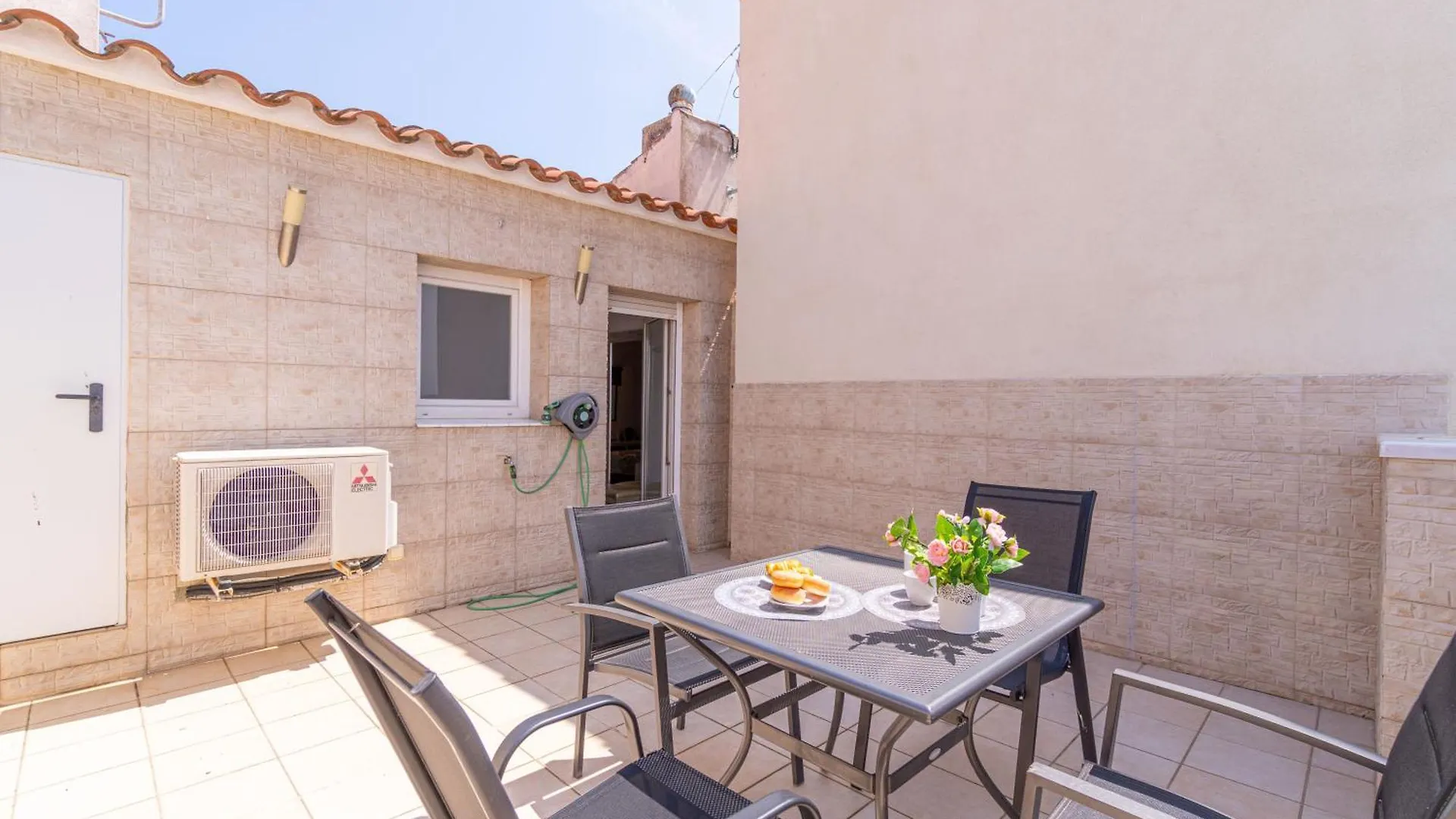Apart-Rent Penthouse Port Grec 0160 Empuriabrava