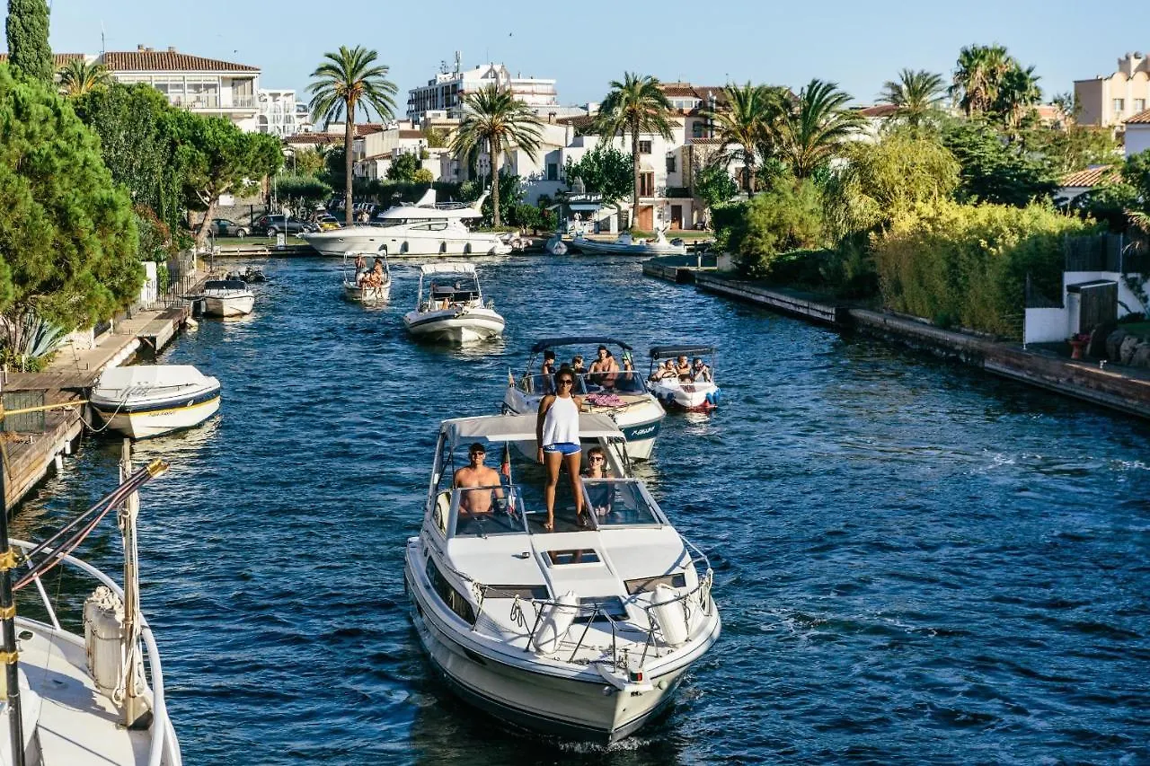 Apart-Rent Penthouse Port Grec 0160 Empuriabrava Apartman