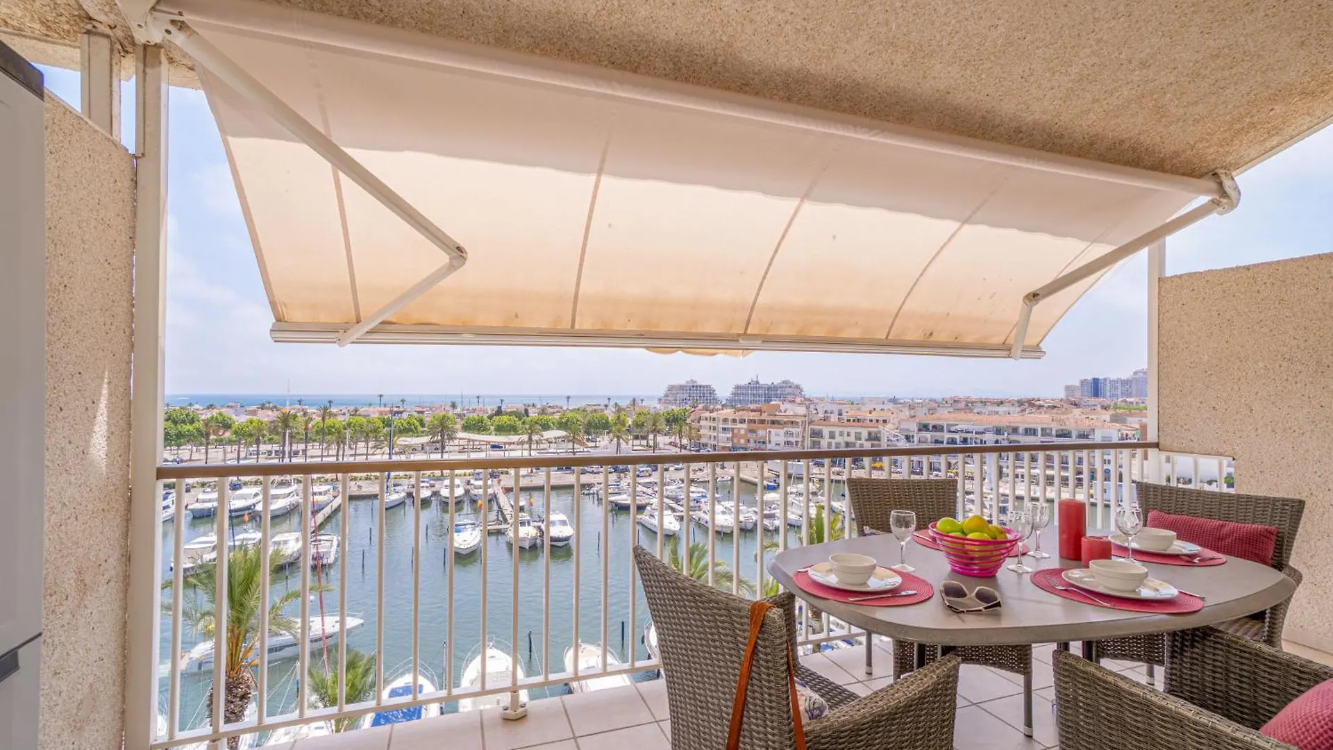 Apart-Rent Penthouse Port Grec 0160 艾姆布里亚布拉瓦 西班牙